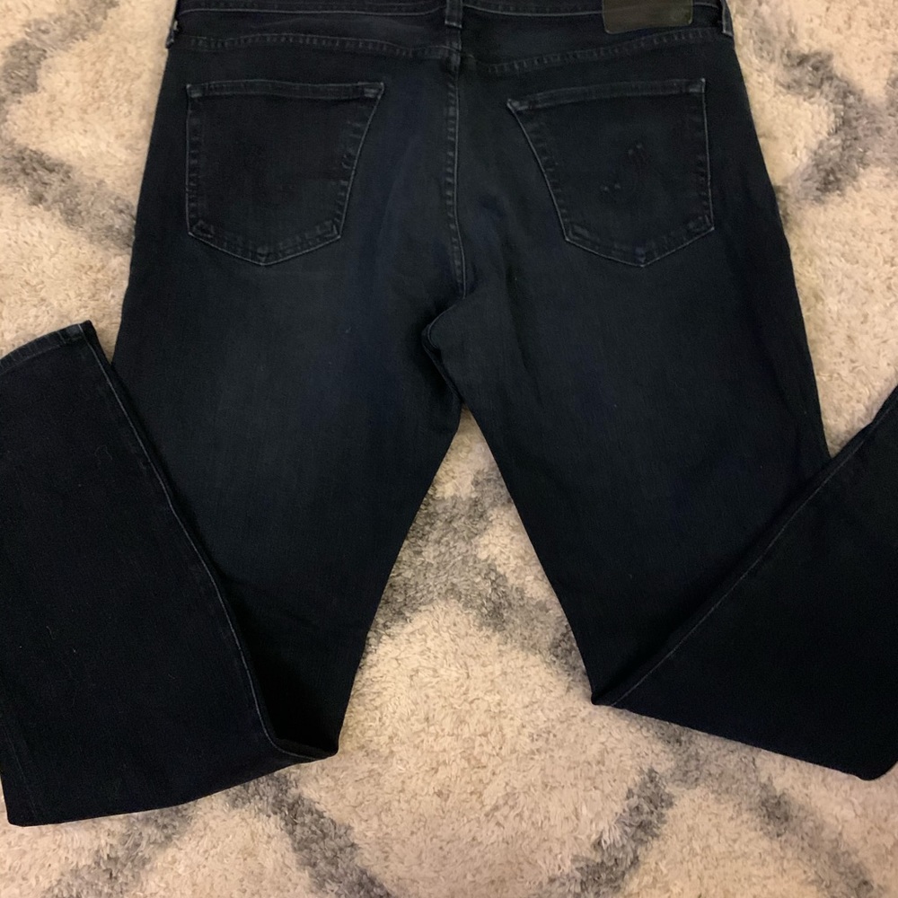 Graduate Tailorlegged